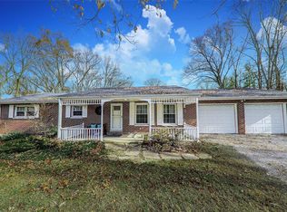 5824 Heavenly Ln, Edwardsville, IL 62025