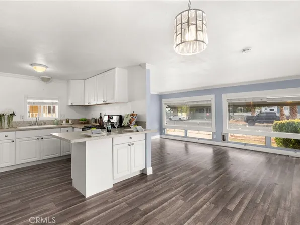 1736 Opal Dr, Perris, CA 92571