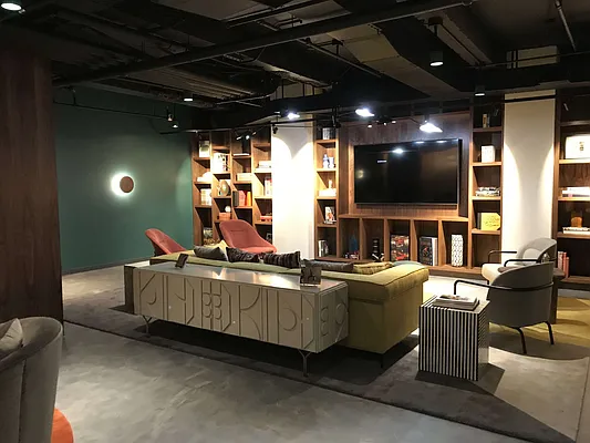 Rented by Compass | media 22