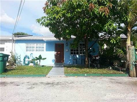 3rd image of 17620 NW 77th Ct #17620