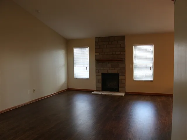 1197 Mastell Dr — Photo 7
