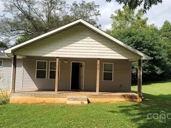 608 E East St, Newton, NC 28658