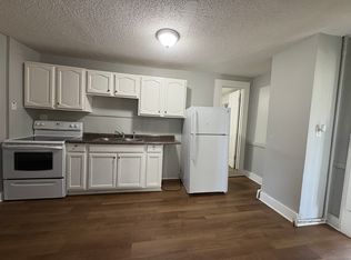 50 Hopkins St APT 1W, Waterbury, CT 06704