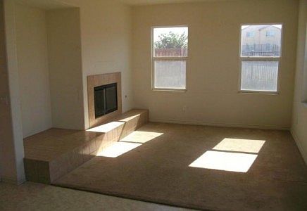 5th image of 15164 Green Meadow Way