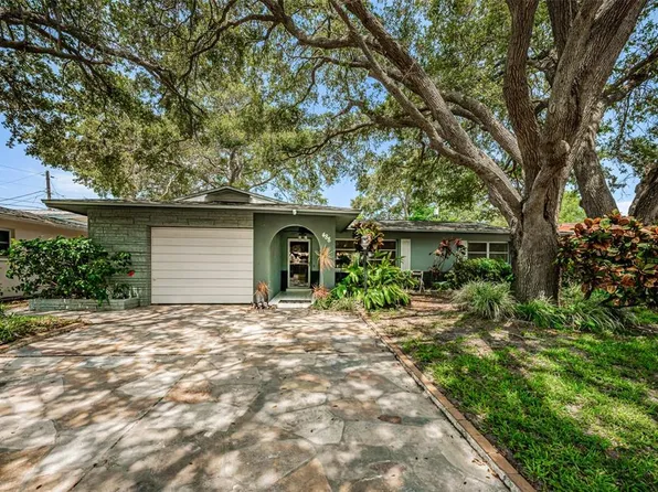488 Seacrest Dr, Largo, FL 33771