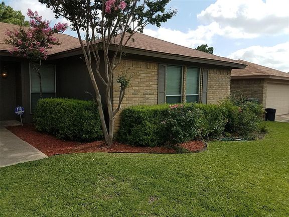 3rd image of 1009 Stell Ave