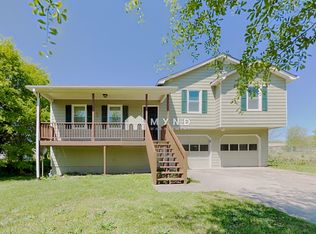 17 Winchester Dr, Kingston, GA 30145