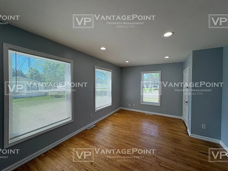 460 S Emery Ave — Photo 7