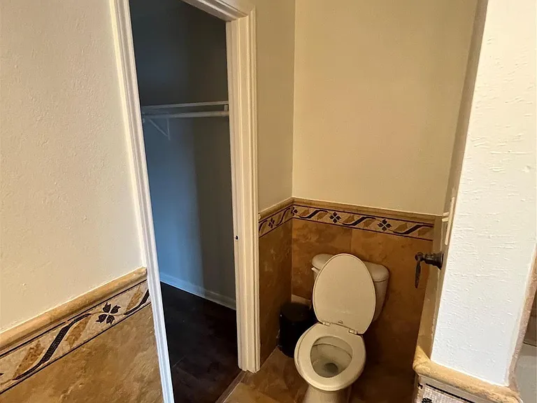15506 Waldron Cir #A — Photo 9