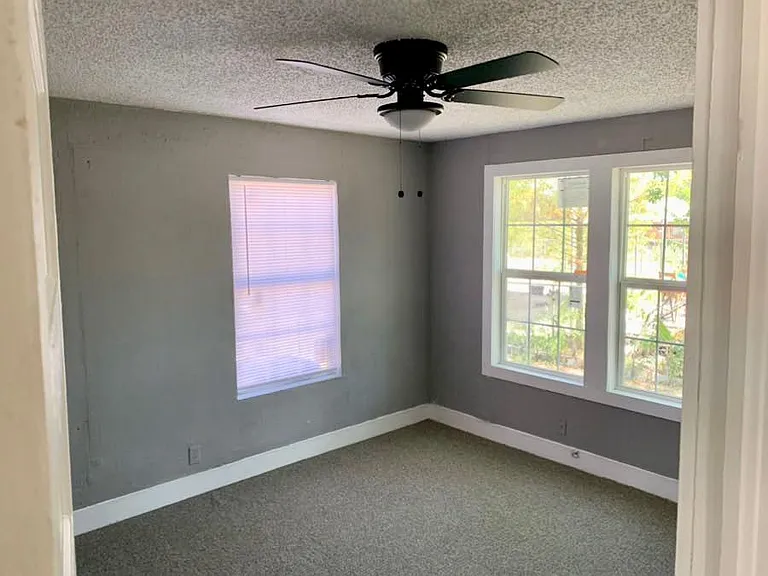 110 Pueblo St — Photo 5