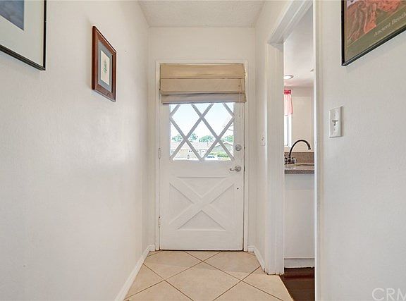 5th image of 22547 De Soto St