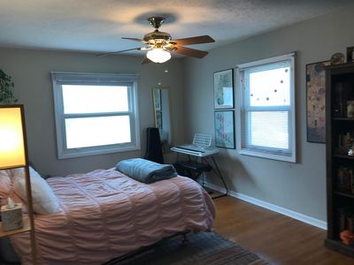 26518 Knickerbocker Rd, Bay Village, OH, 44140