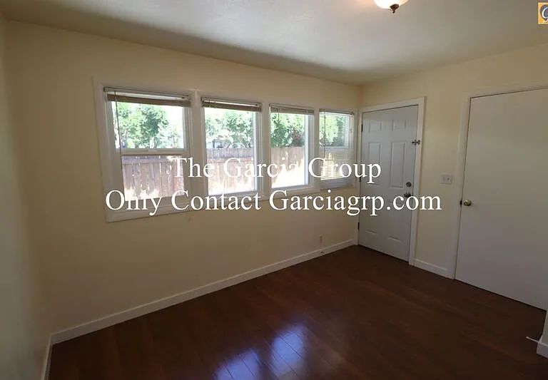 9303 SE Francis St — Photo 24