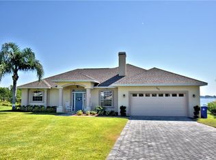 765 Country Walk Cv, Eagle Lake, FL 33839