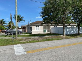 12198 SW 220th St, Miami, FL 33170