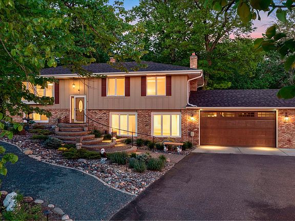 2nd image of 5946 Bald Eagle Blvd W