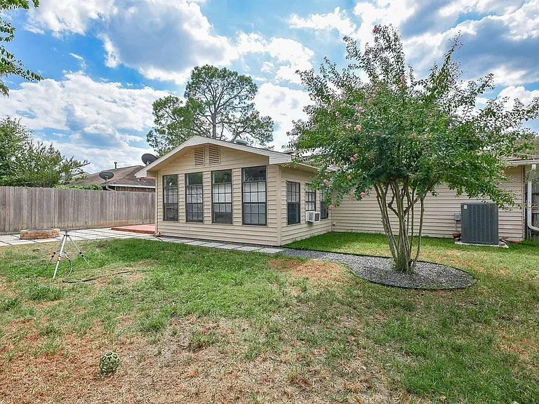 2722 Amaranth Dr — Photo 38