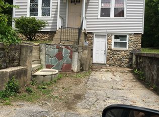 26 N Beacon St, Waterbury, CT 06704