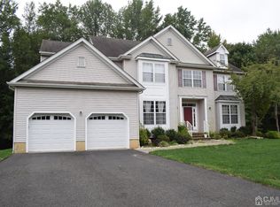 30 Spruce Meadows Dr, Monroe Township, NJ 08831