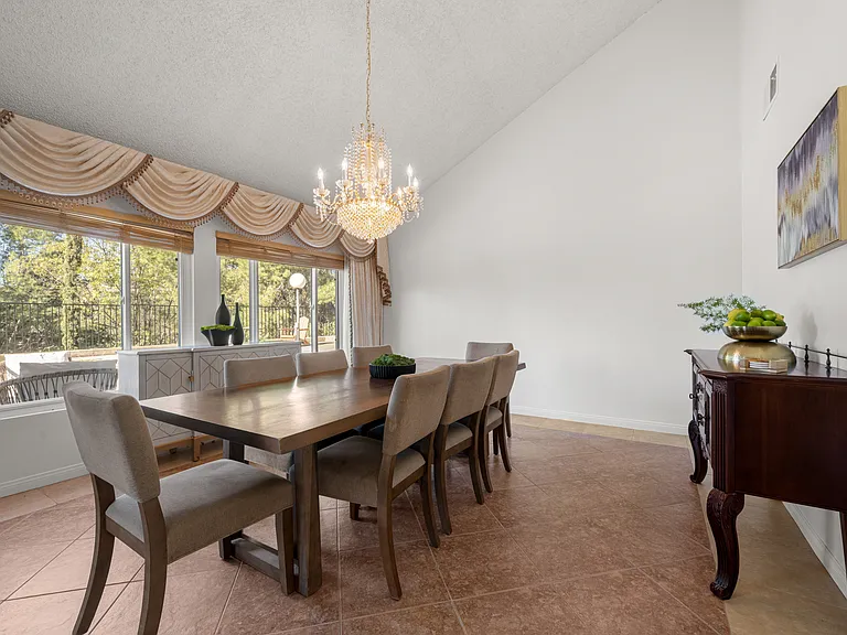 3258 Kirkham Dr — Photo 33