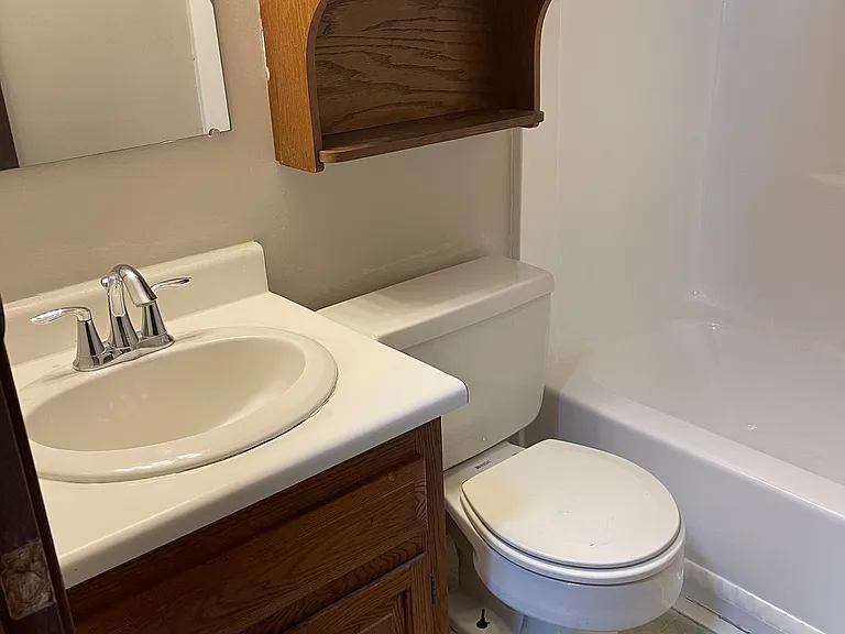 1762 Normandy Dr #302 — Photo 9