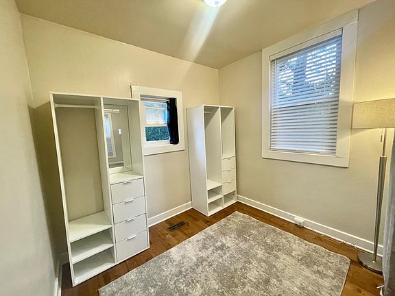 3rd image of 261 Chenery St #A