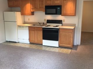 1421 Iroquois Dr APT 3, Madison, IN 47250