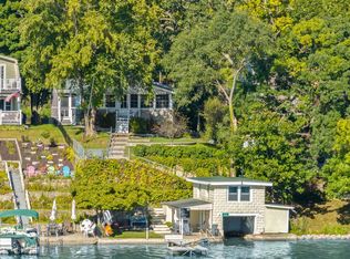 W4951 Oakwood Dr, East Troy, WI 53120