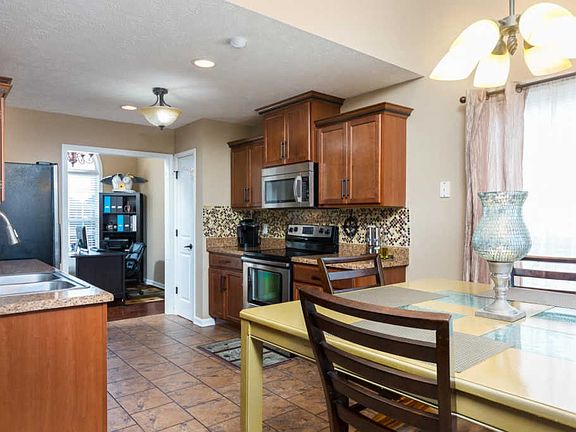 5th image of 3312 Franklin Meadows Way
