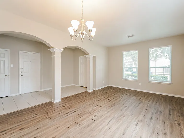 18639 Appletree Ridge Rd — Photo 4