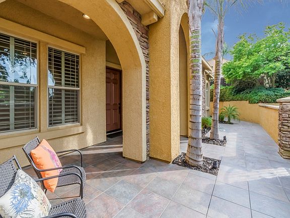 2nd image of 8449 Scenic Vista Way