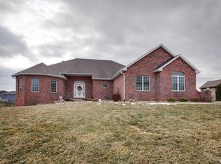 4706 Caleb Ln, Quincy, IL 62305
