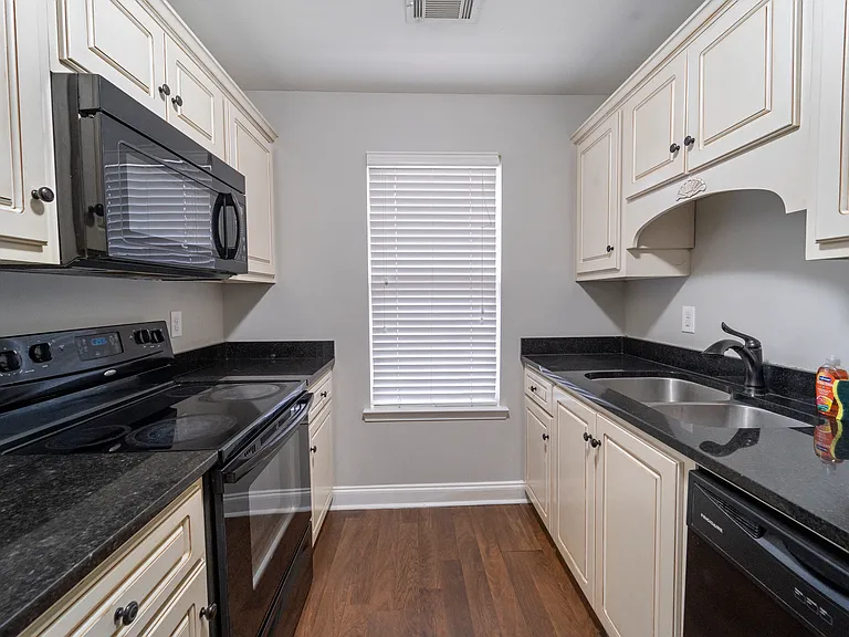 109 Clark St #3301 — Photo 8