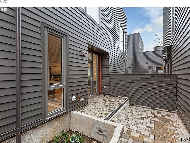 2035 SW Vermont St #2 — Photo 25