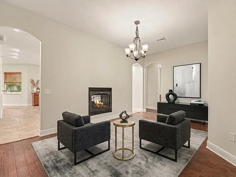 2934 Tuscarora Ct — Photo 3