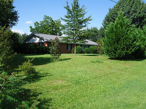 2nd image of 1003 N Watson Dr