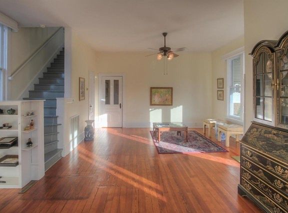 4th image of 311 Galena Ave