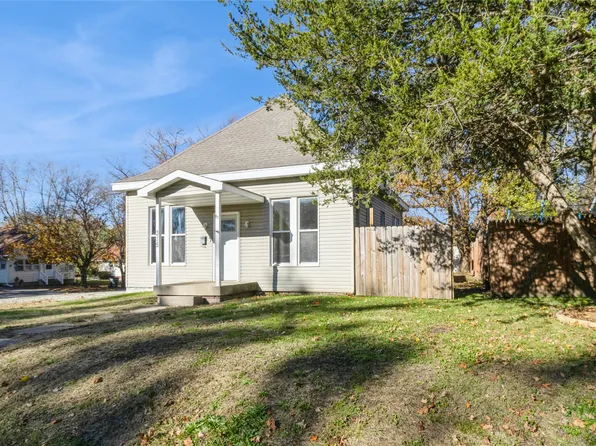 315 D Ave W, Oskaloosa, IA 52577