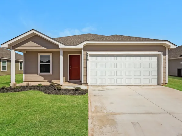 10924 SW 22nd St, Yukon, OK 73099