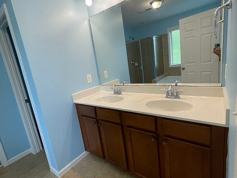 119 Gathering Pl — Photo 22