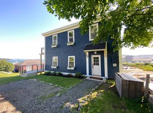 15 Seabreeze Ave #1, Stonington, ME 04681