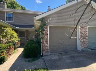 411 NE Churchill St #10263119, Lees Summit, MO 64086