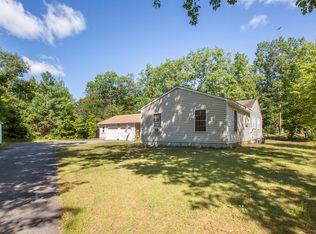19 Broken Ground Dr, Concord, NH 03301