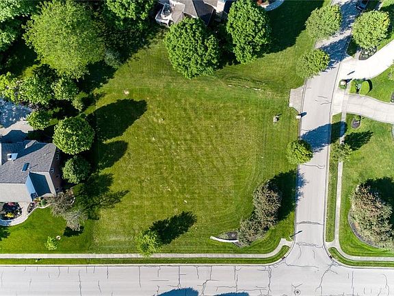4th image of 2339 Sherwood Ct
