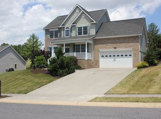 343 Rayann Ln, Broadway, VA 22815