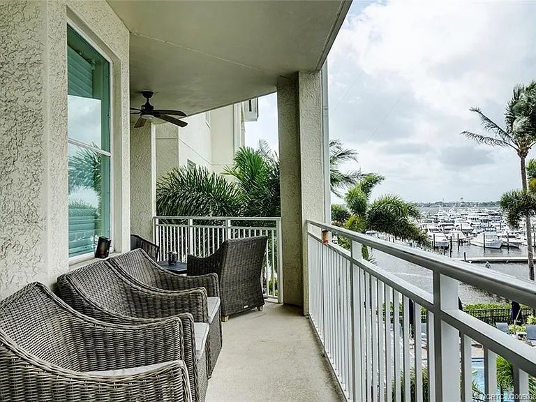 975 NW Flagler Ave #306 — Photo 6