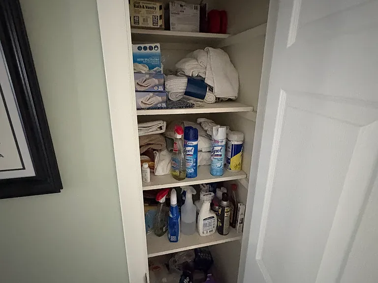 502 Westbourne Dr #4 — Photo 16