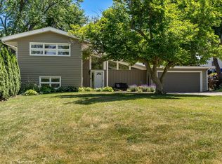 3319 Landstrom Rd, Rockford, IL 61107