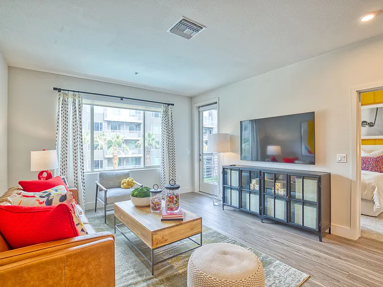 Aya Apartments — Photo 13