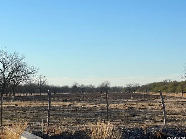 0000 Silver Bridge Road, Quemado, TX 78877